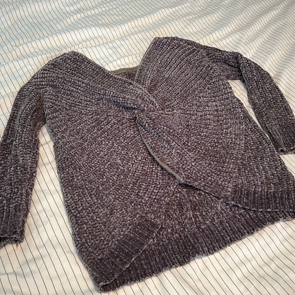 Reversible Grey Sweater - Picture 3 of 4